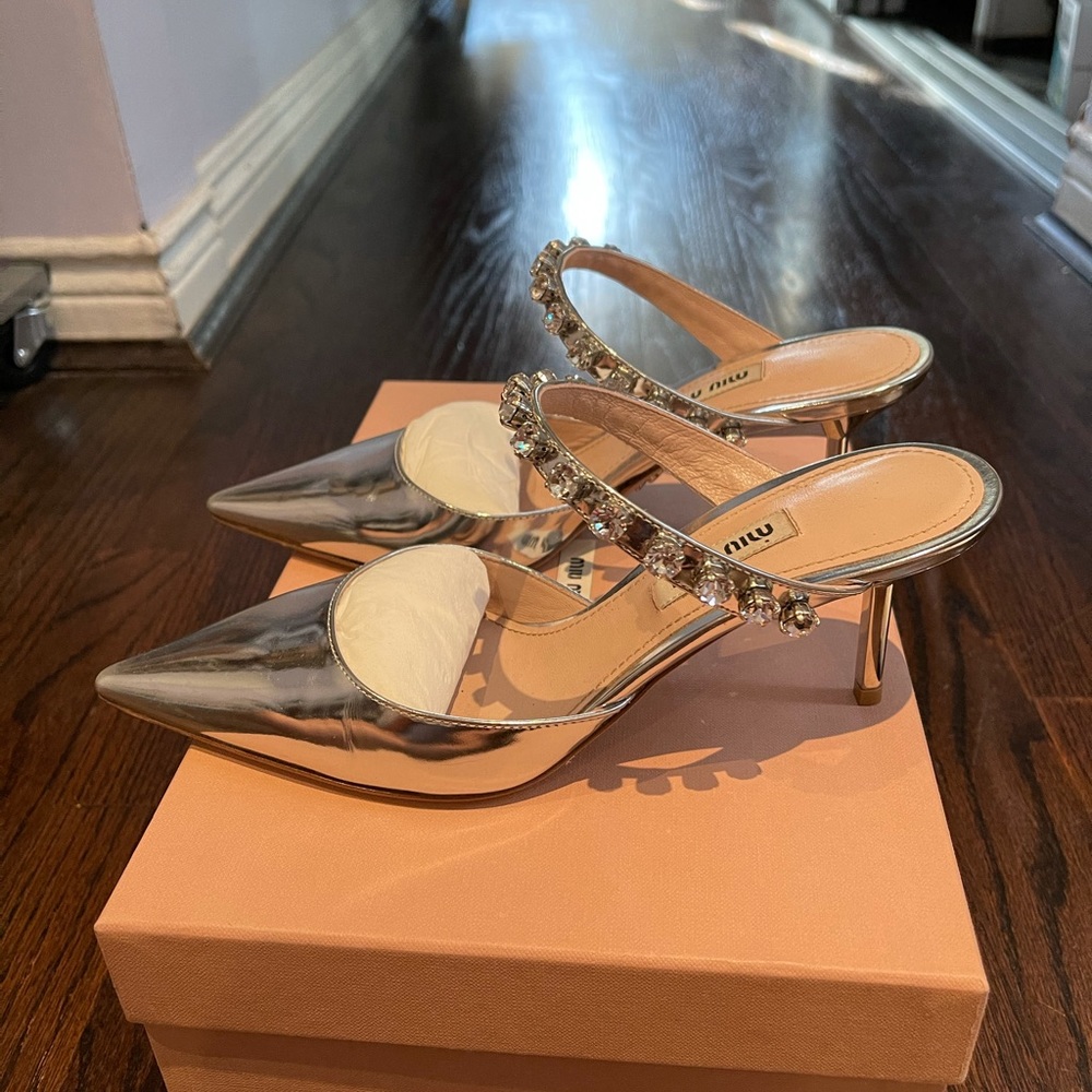 miu miu Womens Crystal Metallic Leather Mules sz 6